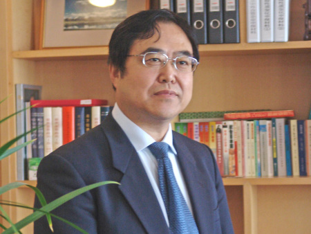 哈藥集團(tuán)董事長黨委書記郝偉哲
